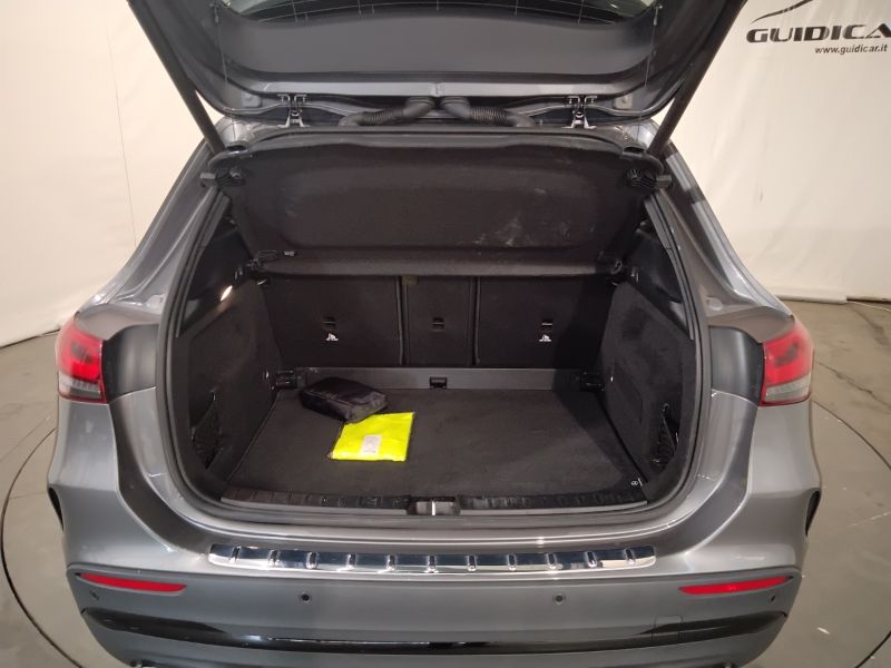 GuidiCar - Mercedes GLA 2023 GLA 180 d Premium auto Usato