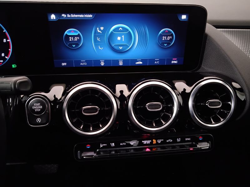 GuidiCar - Mercedes GLA 2022 GLA 180 d Sport Plus auto Usato
