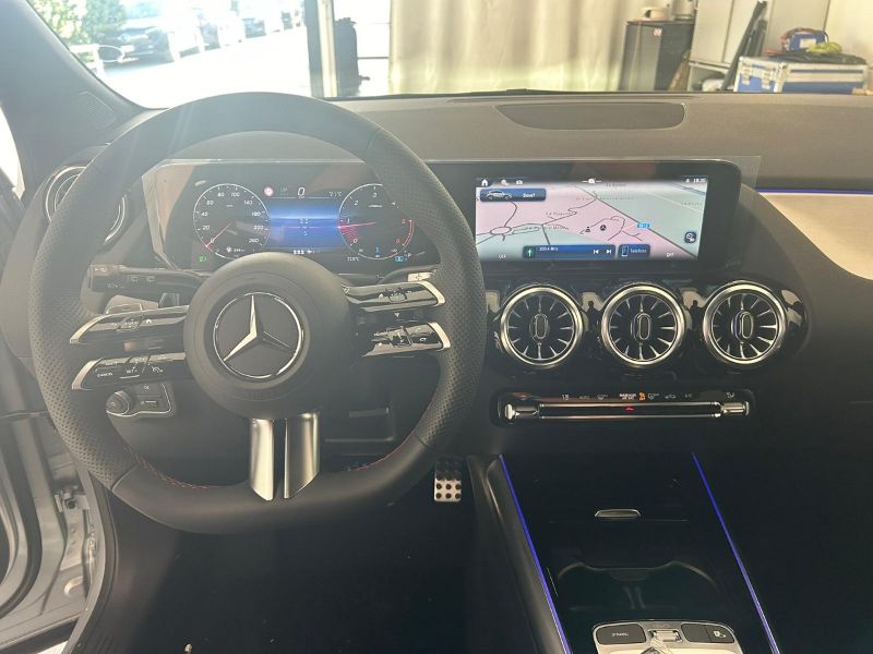 GuidiCar - MERCEDES BENZ NUOVA GLA 1 GLA 180  d Automatic AMG Line ADVANCED PLUS Nuovo