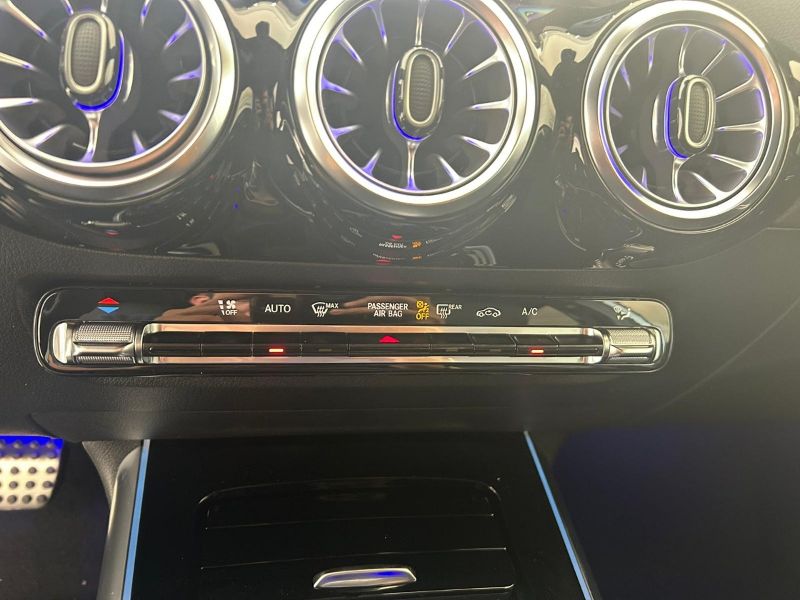 GuidiCar - MERCEDES BENZ NUOVA GLA 1 GLA 180  d Automatic AMG Line ADVANCED PLUS Nuovo