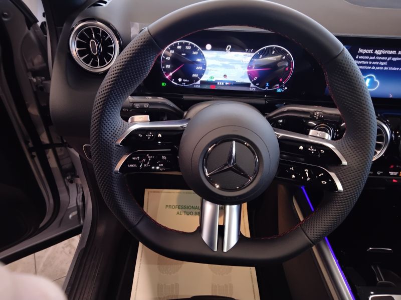 GuidiCar - MERCEDES BENZ NUOVA GLA GLA 180d Automatic