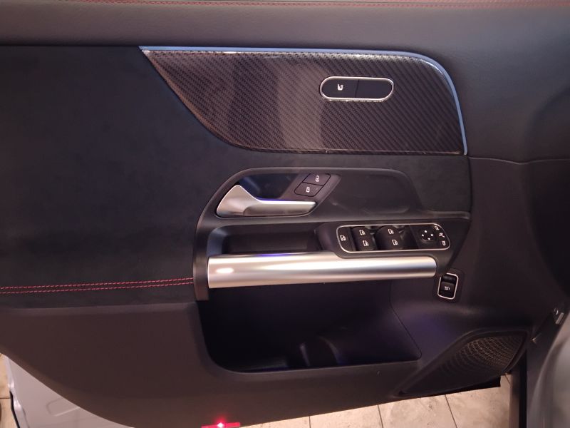 GuidiCar - MERCEDES BENZ NUOVA GLA GLA 180d Automatic