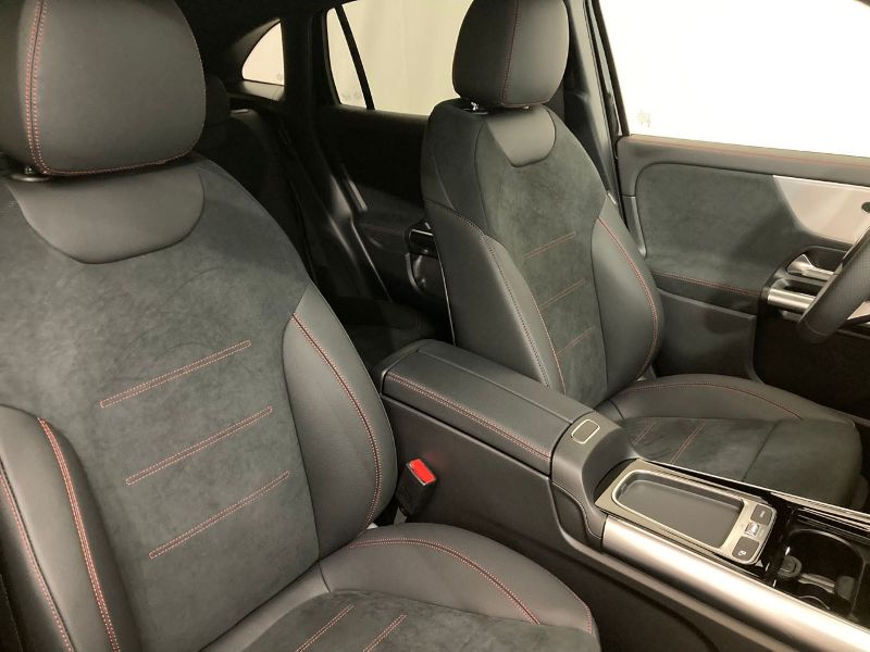 GuidiCar - MERCEDES BENZ NUOVA GLA GLA 180d Automatic