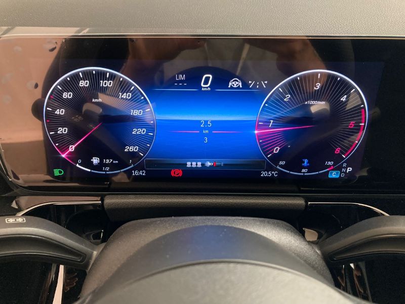 GuidiCar - MERCEDES BENZ NUOVA GLA GLA 180d Automatic