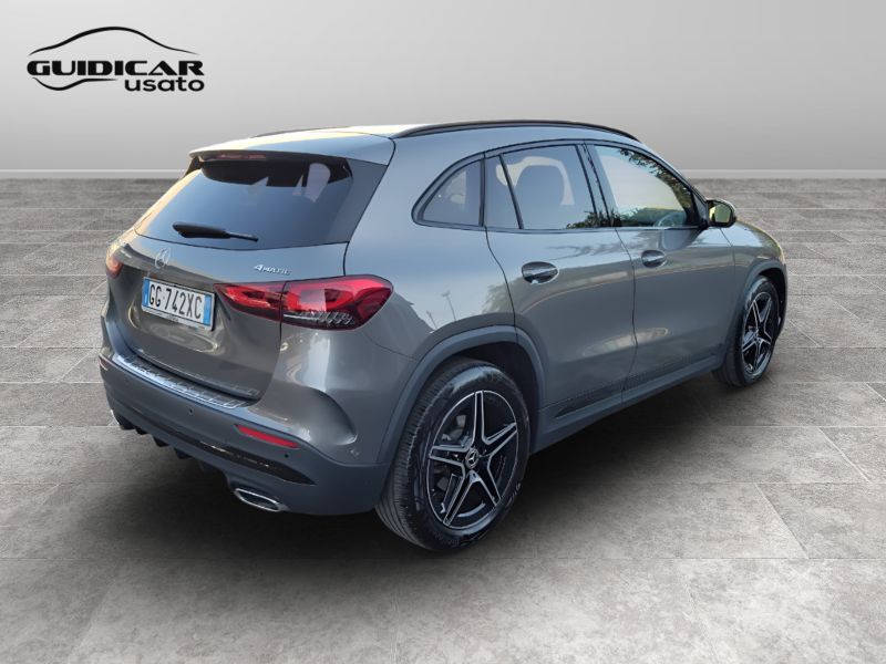 GuidiCar - Mercedes GLA 2021 GLA 200 d Premium 4matic auto Usato