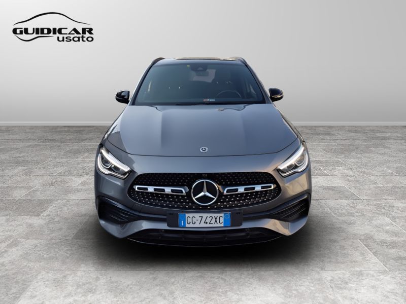 GuidiCar - Mercedes GLA 2021 GLA 200 d Premium 4matic auto Usato