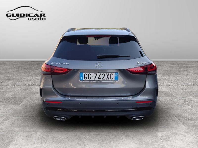 GuidiCar - Mercedes GLA 2021 GLA 200 d Premium 4matic auto Usato