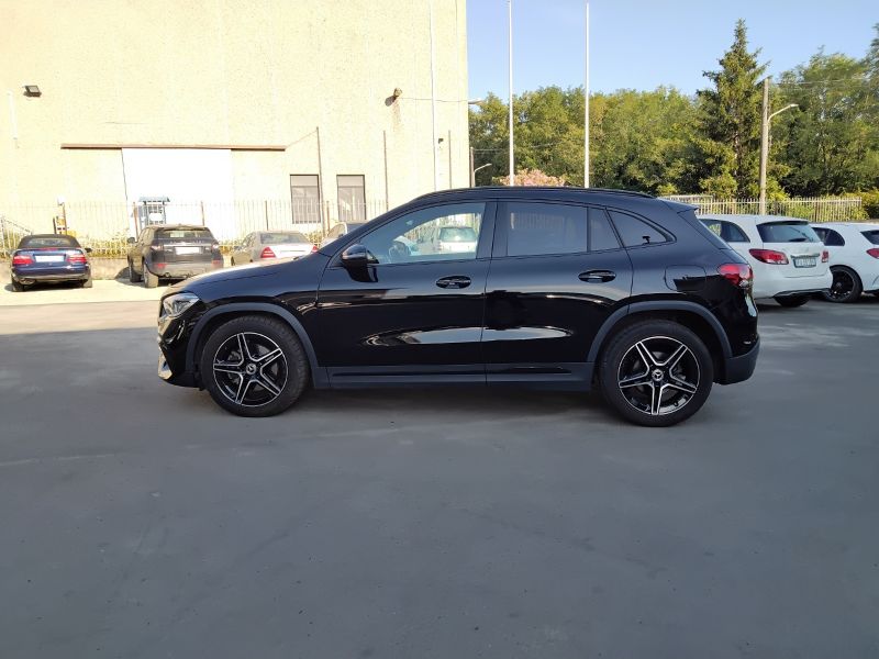 GuidiCar - Mercedes GLA 2023 GLA 200 d Premium 4matic auto Usato