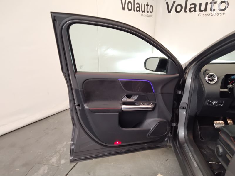 GuidiCar - Mercedes GLA 2022 GLA 200 d Premium auto Usato