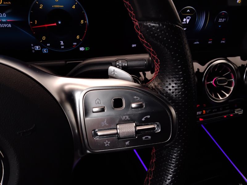 GuidiCar - Mercedes GLA 2022 GLA 200 d Premium auto Usato