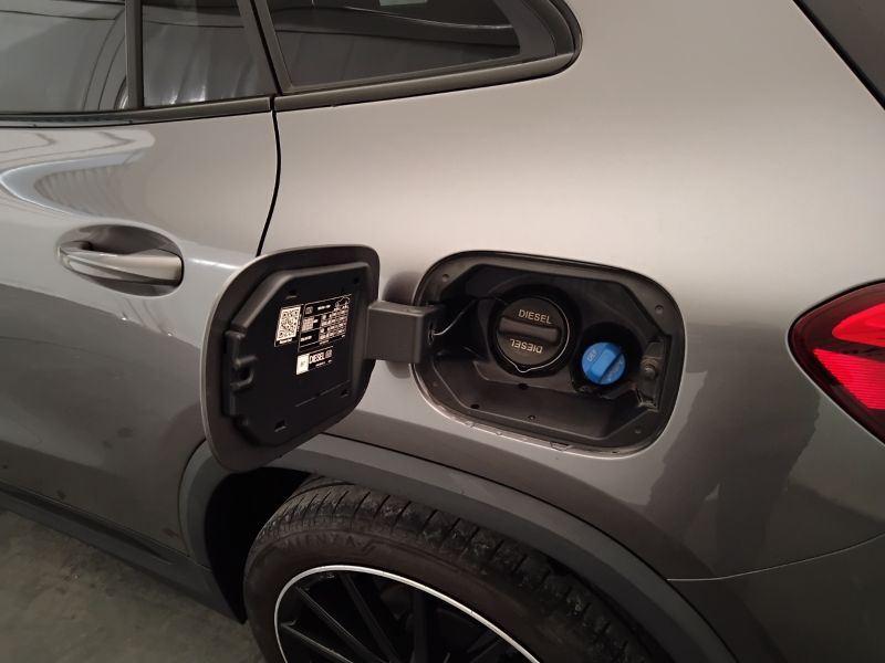 GuidiCar - Mercedes GLA 2022 GLA 200 d Premium auto Usato