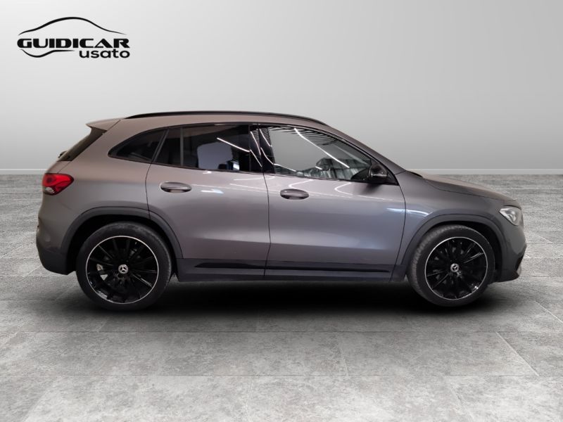 GuidiCar - Mercedes GLA 2022 GLA 200 d Premium auto Usato