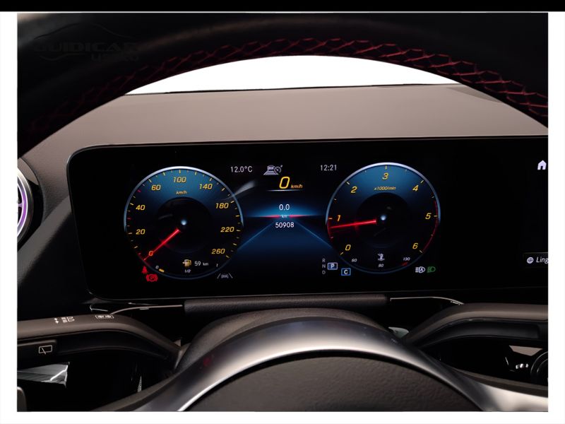 GuidiCar - Mercedes GLA 2022 GLA 200 d Premium auto Usato