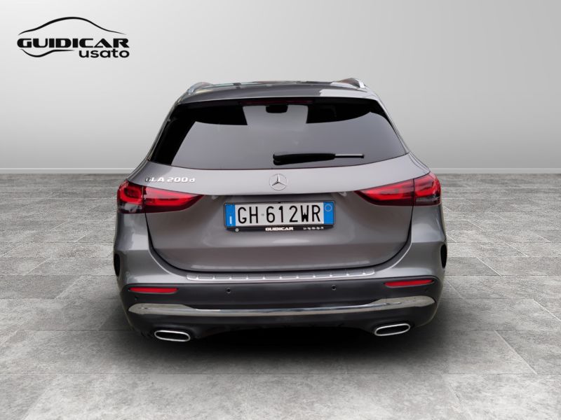 GuidiCar - Mercedes GLA 2022 GLA 200 d Premium auto Usato
