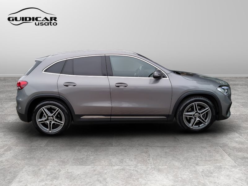 GuidiCar - Mercedes GLA 2022 GLA 200 d Premium auto Usato