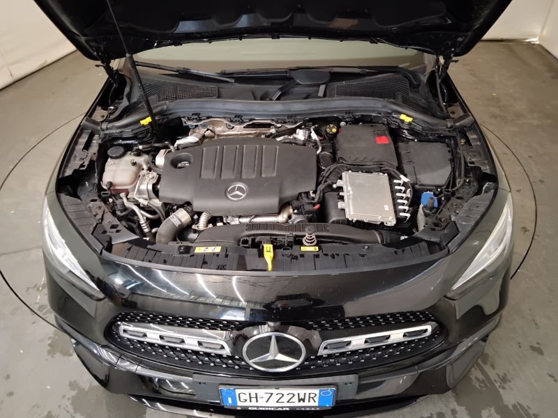 GuidiCar - Mercedes GLA 2022 GLA 200 d Premium auto Usato