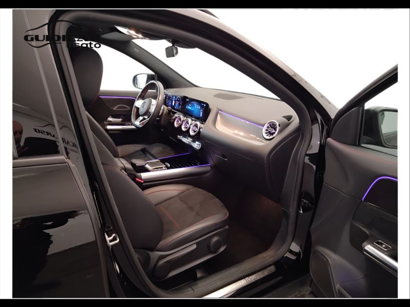 GuidiCar - Mercedes GLA 2022 GLA 200 d Premium auto Usato