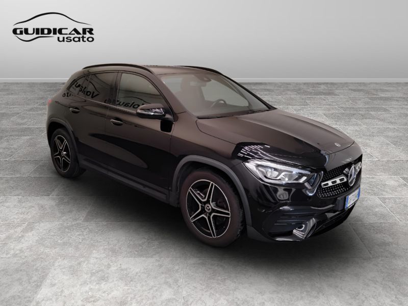 GuidiCar - Mercedes GLA 2022 GLA 200 d Premium auto Usato