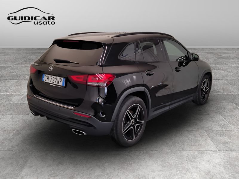 GuidiCar - Mercedes GLA 2022 GLA 200 d Premium auto Usato