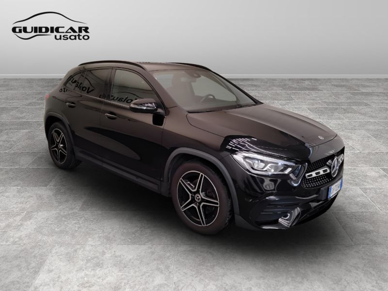 GuidiCar - Mercedes GLA 2022 GLA 200 d Premium auto Usato
