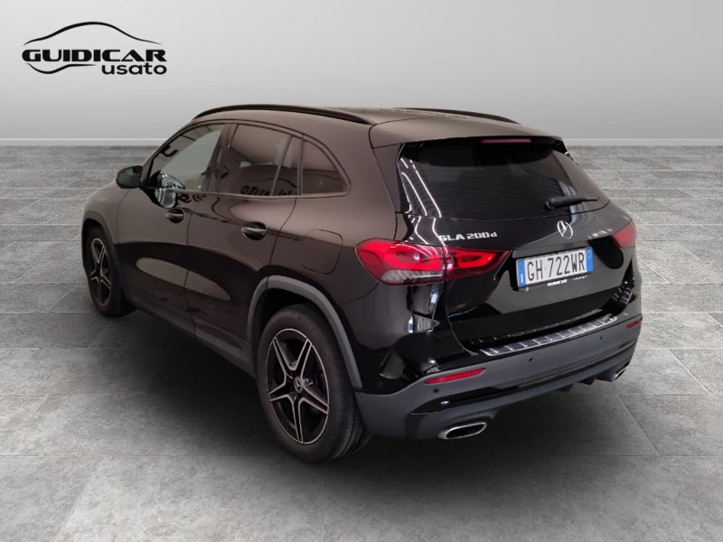 GuidiCar - Mercedes GLA 2022 GLA 200 d Premium auto Usato
