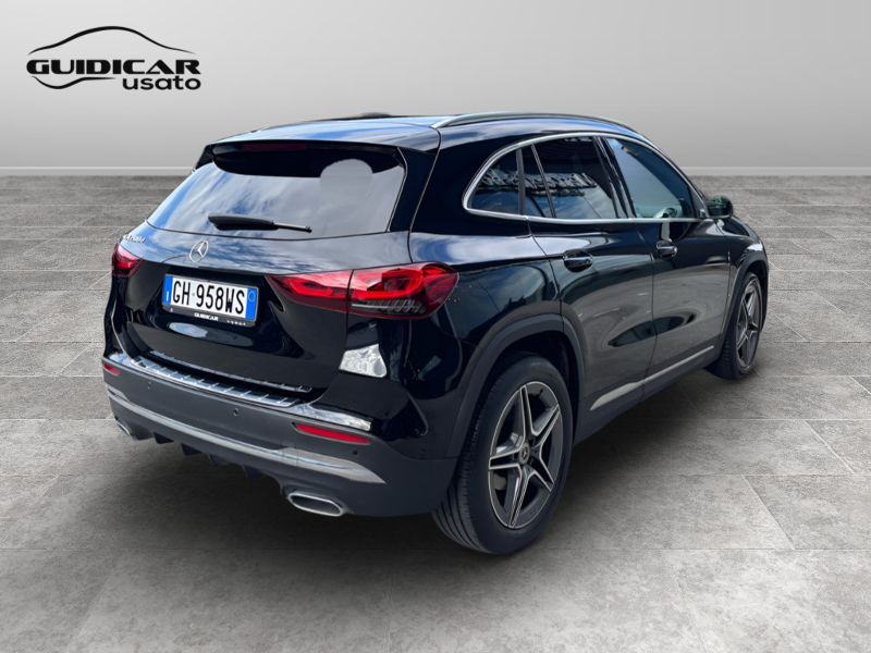 GuidiCar - Mercedes GLA 2022 GLA 200 d Premium auto Usato
