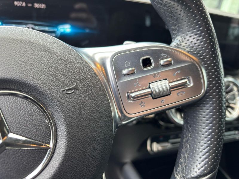 GuidiCar - Mercedes GLA 2022 GLA 200 d Premium auto Usato