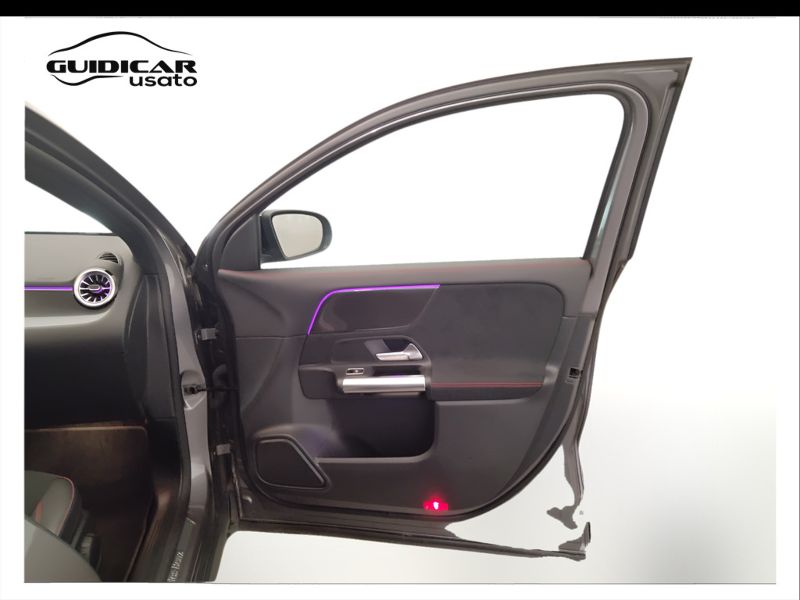 GuidiCar - Mercedes GLA 2022 GLA 200 d Premium auto Usato