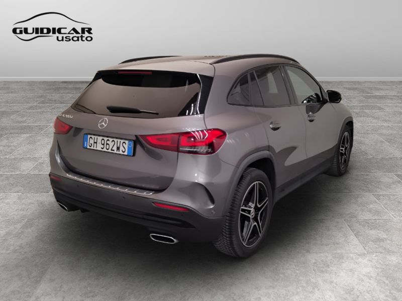 GuidiCar - Mercedes GLA 2022 GLA 200 d Premium auto Usato