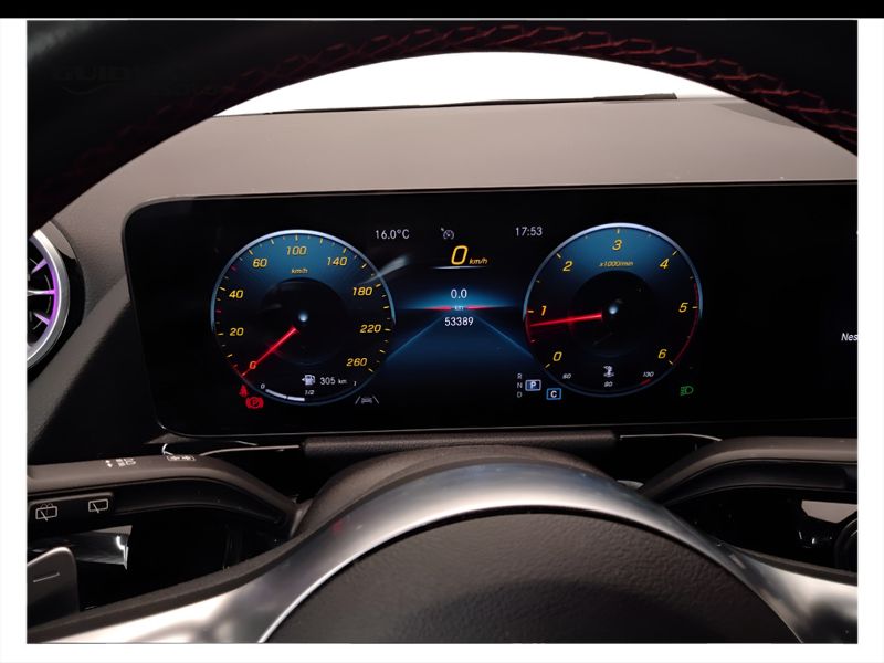 GuidiCar - Mercedes GLA 2022 GLA 200 d Premium auto Usato
