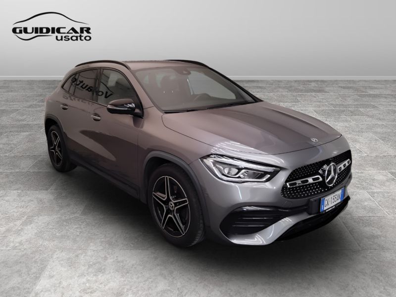 GuidiCar - Mercedes GLA 2022 GLA 200 d Premium auto Usato