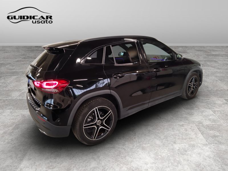 GuidiCar - Mercedes GLA 2022 GLA 200 d Premium auto Usato