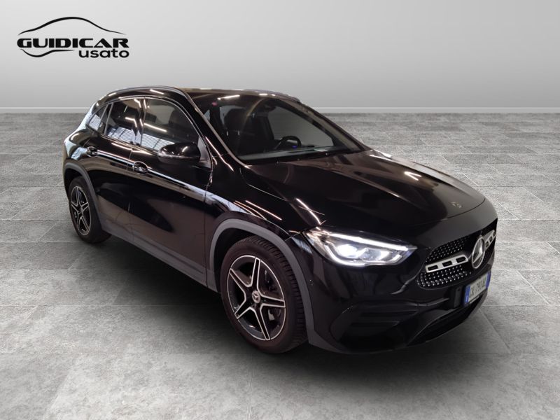 GuidiCar - Mercedes GLA 2022 GLA 200 d Premium auto Usato
