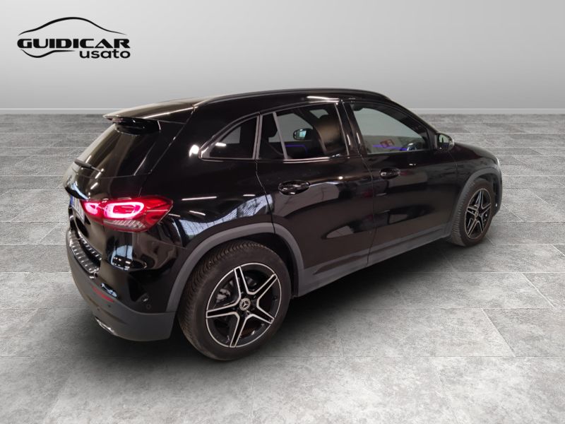 GuidiCar - Mercedes GLA 2022 GLA 200 d Premium auto Usato