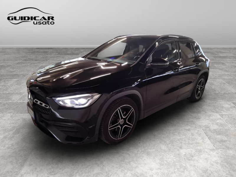 GuidiCar - Mercedes GLA 2022 GLA 200 d Premium auto Usato