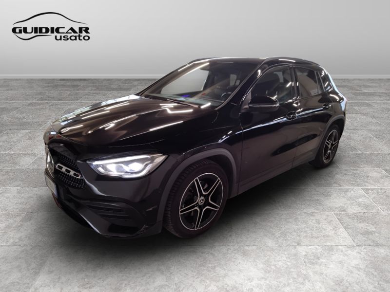 GuidiCar - Mercedes GLA 2022 GLA 200 d Premium auto Usato