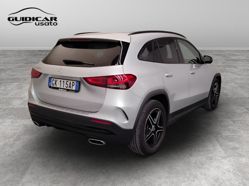 GuidiCar - Mercedes GLA 2022 GLA 200 d Premium auto Usato