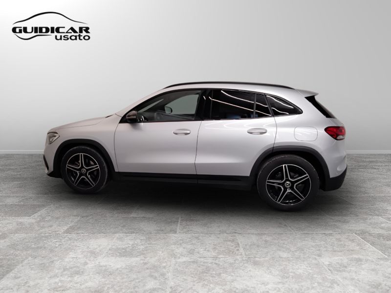 GuidiCar - Mercedes GLA 2022 GLA 200 d Premium auto Usato