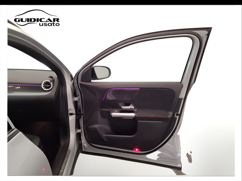 GuidiCar - Mercedes GLA 2022 GLA 200 d Premium auto Usato
