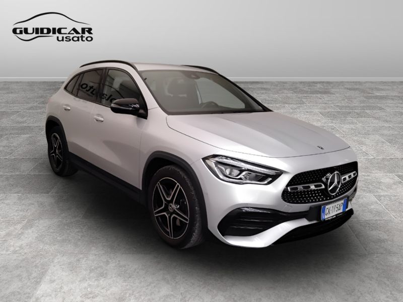 GuidiCar - Mercedes GLA 2022 GLA 200 d Premium auto Usato