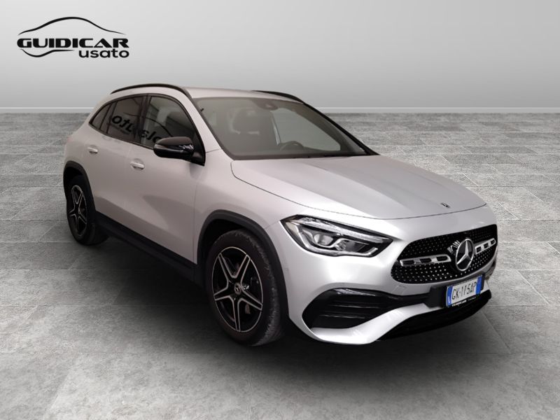 GuidiCar - Mercedes GLA 2022 GLA 200 d Premium auto Usato