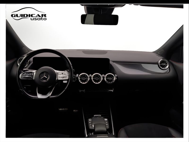 GuidiCar - Mercedes GLA 2022 GLA 200 d Premium auto Usato