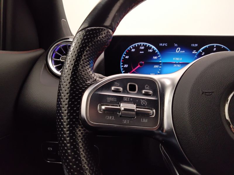 GuidiCar - Mercedes GLA 2022 GLA 200 d Premium auto Usato
