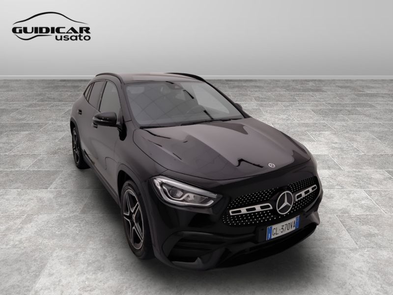 GuidiCar - Mercedes GLA 2022 GLA 200 d Premium auto Usato