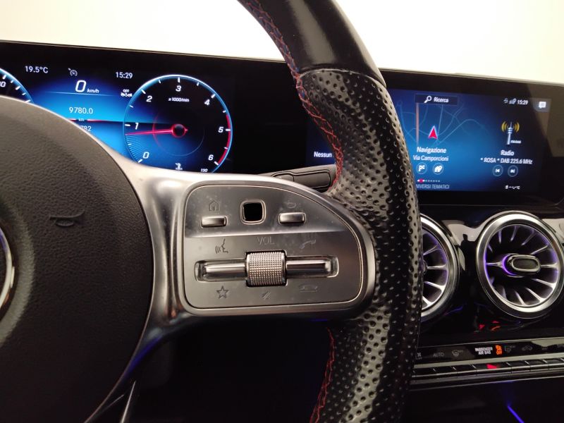 GuidiCar - Mercedes GLA 2022 GLA 200 d Premium auto Usato