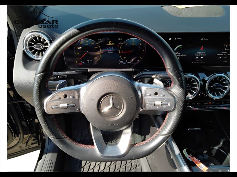 GuidiCar - Mercedes GLA 2023 GLA 200 d Premium auto Usato