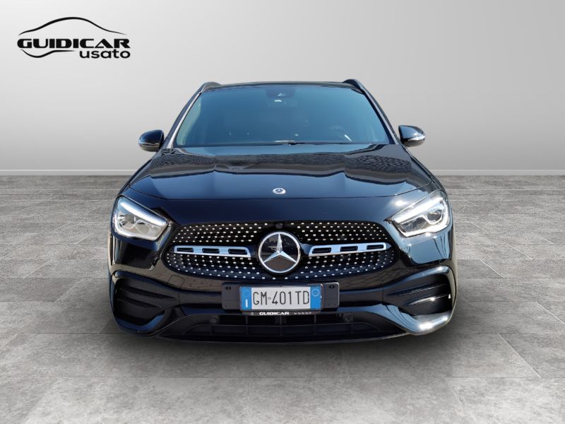 GuidiCar - Mercedes GLA 2023 GLA 200 d Premium auto Usato