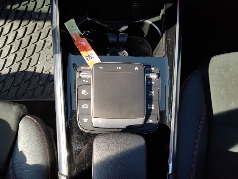 GuidiCar - Mercedes GLA 2023 GLA 200 d Premium auto Usato