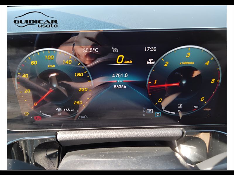 GuidiCar - Mercedes GLA 2023 GLA 200 d Premium auto Usato
