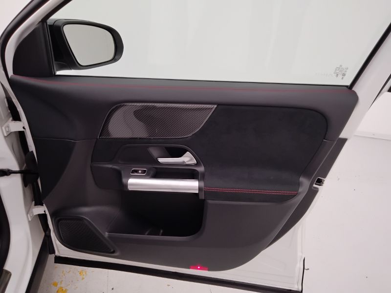 GuidiCar - Mercedes GLA 2023 GLA 200 d Premium auto Usato